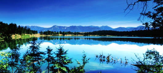 Lake Enid, British Columbia